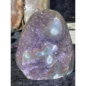 3.27 URUGUAYAN AMETHYST